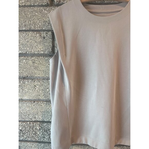 Athleta Womens Beige Sleeveless Top Medium Performance Stretch Fabric - Picture 2 of 6